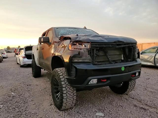 2022 Chevrolet Silverado - Image 10