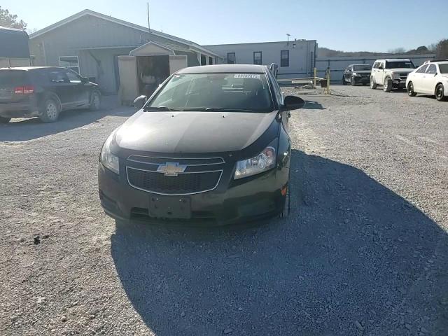 2014 Chevrolet Cruze - Image 10