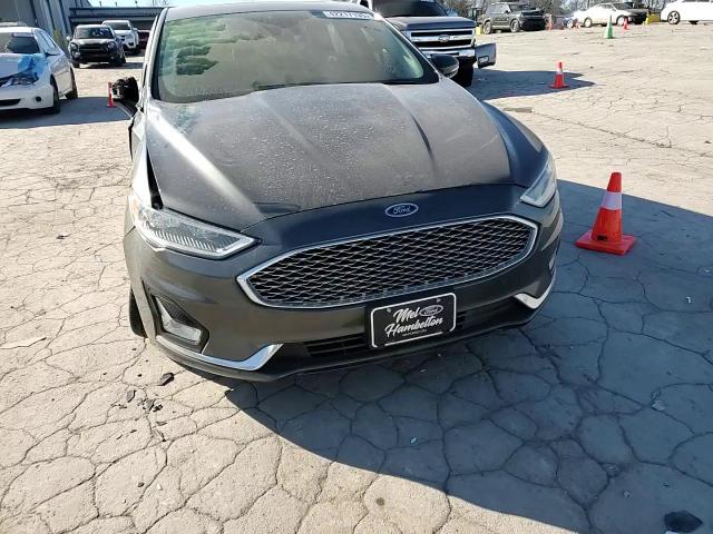 2020 Ford Fusion - Image 13