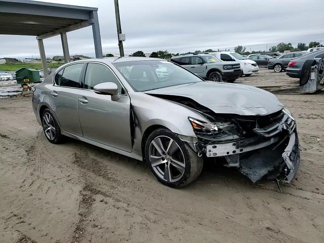 2016 Lexus GS - Image 13