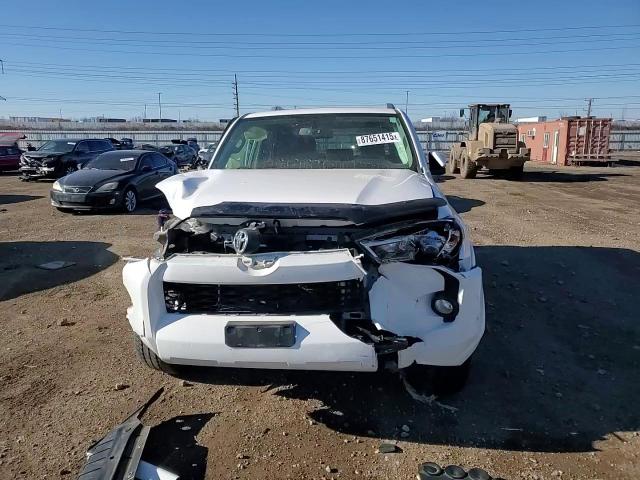 2015 Toyota 4Runner - Image 11