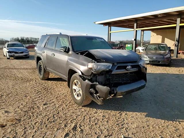 2015 Toyota 4Runner - Image 12