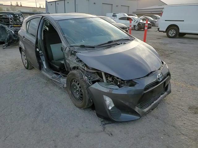 2016 Toyota Prius - Image 14