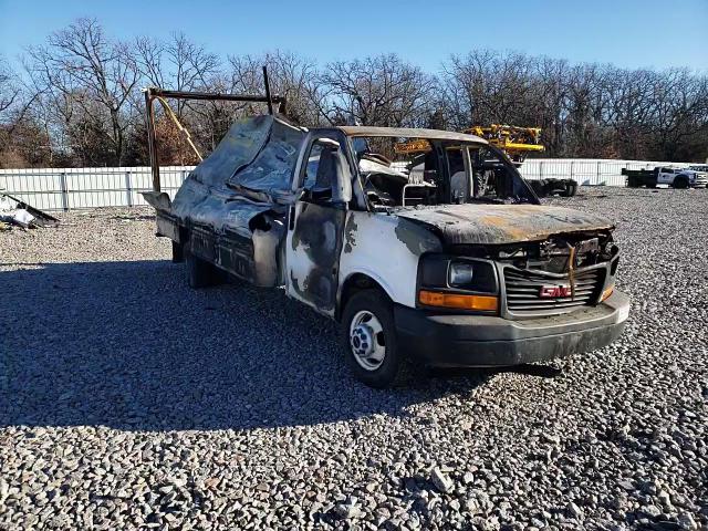 2012 GMC Savana - Image 11