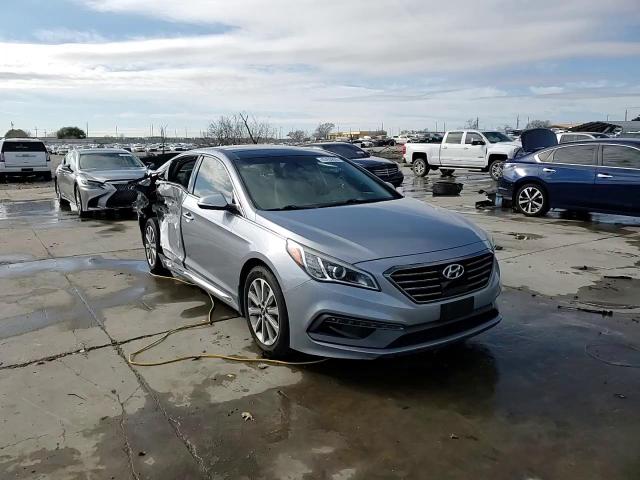 2016 Hyundai Sonata - Image 13