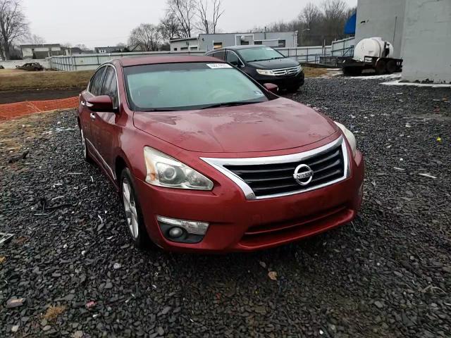 2015 Nissan Altima - Image 13