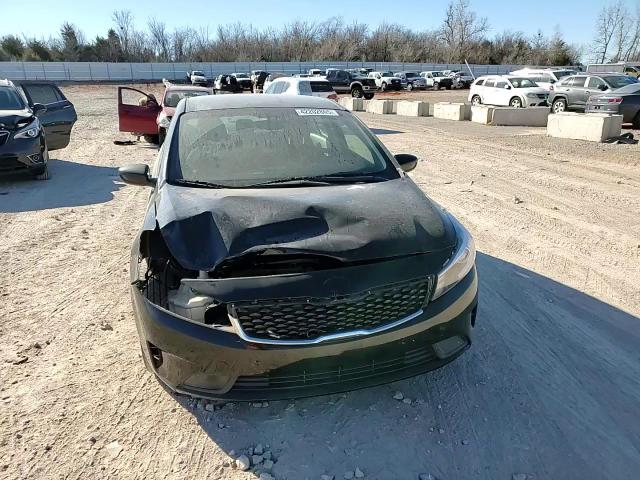 2017 Kia Forte - Image 10