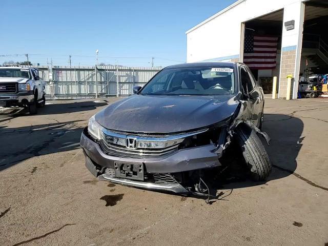 2017 Honda Accord - Image 13