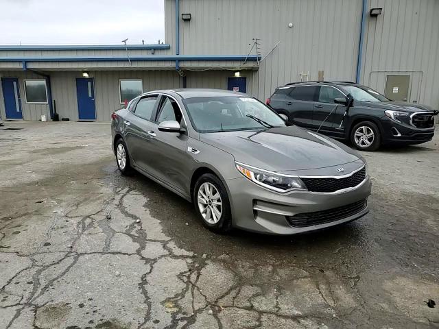 2016 Kia Optima - Image 13