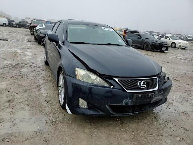 2007 Lexus IS - Image 10