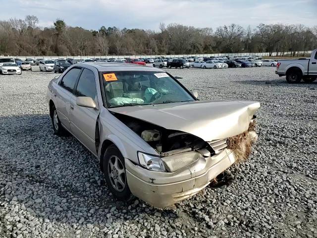 1997 Toyota Camry - Image 10