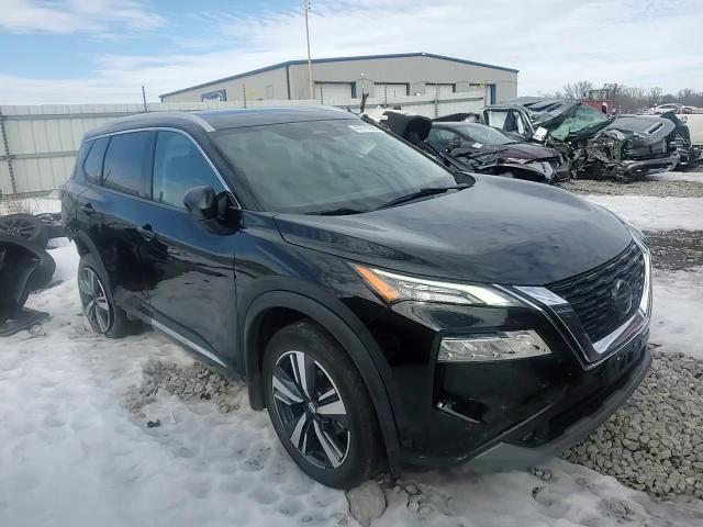 2021 Nissan Rogue - Image 12