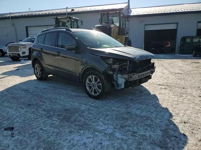 2019 Ford Escape - Image 11