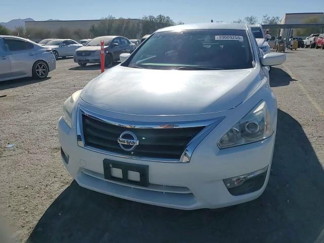 2013 Nissan Altima - Image 14