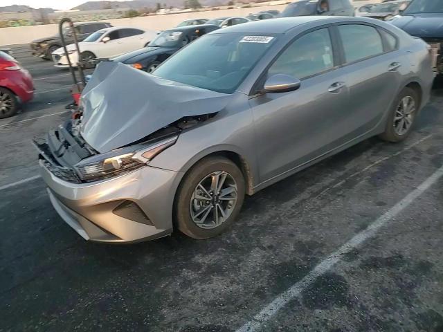 2024 Kia Forte - Image 10
