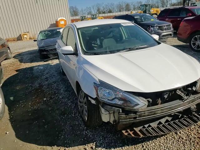2019 Nissan Sentra - Image 10