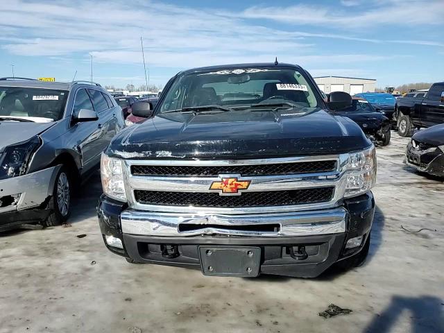 2011 Chevrolet Silverado - Image 11