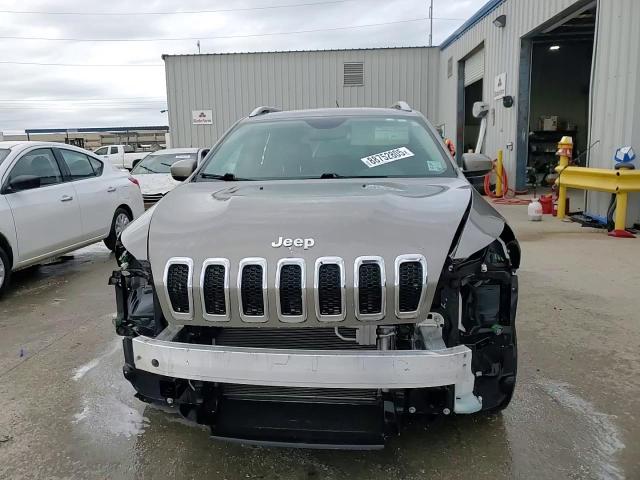 2018 Jeep Grand Cherokee - Image 14