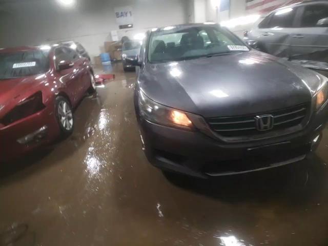 2013 Honda Accord - Image 13