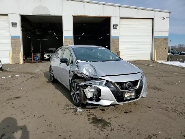 2020 Nissan Versa - Image 13