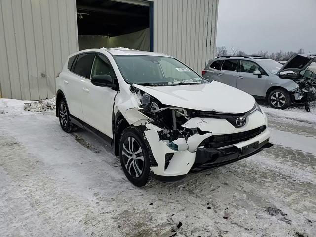 2018 Toyota RAV 4 - Image 14