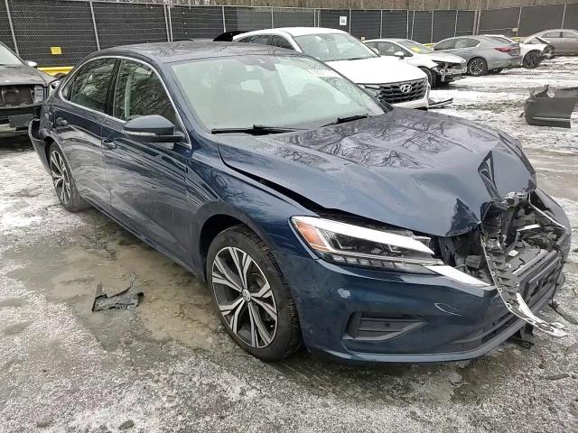 2020 Volkswagen Passat - Image 11