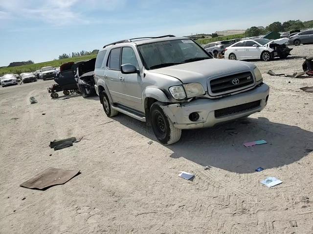 2001 Toyota Sequoia - Image 12