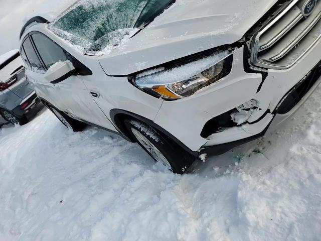 2018 Ford Escape - Image 14