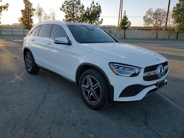 2020 Mercedes-Benz GLC - Image 12