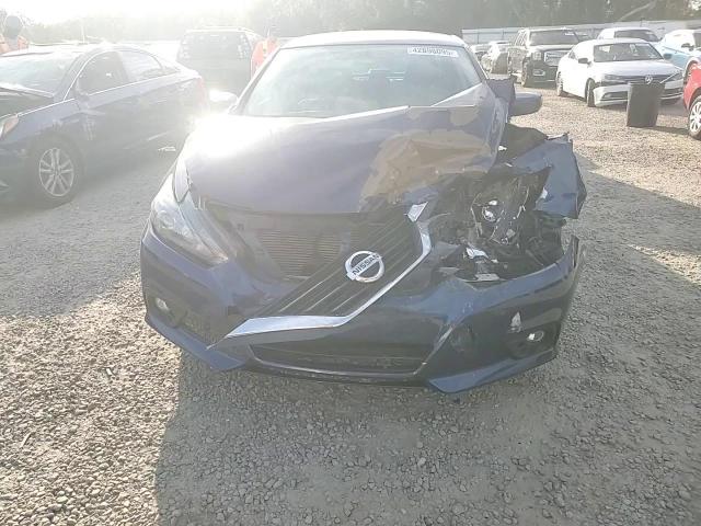 2016 Nissan Altima - Image 10