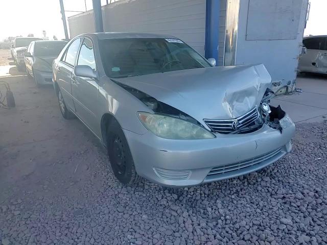 2006 Toyota Camry - Image 11