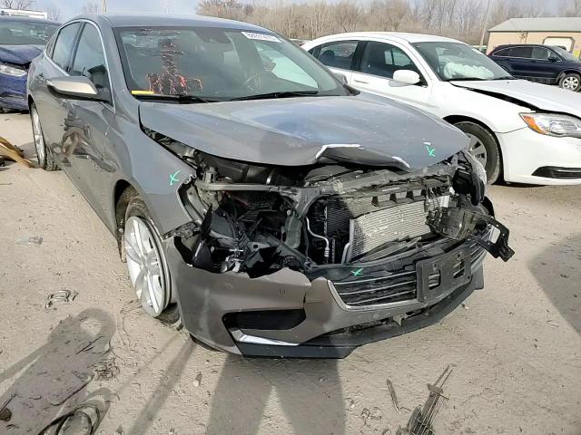 2018 Chevrolet Malibu - Image 13