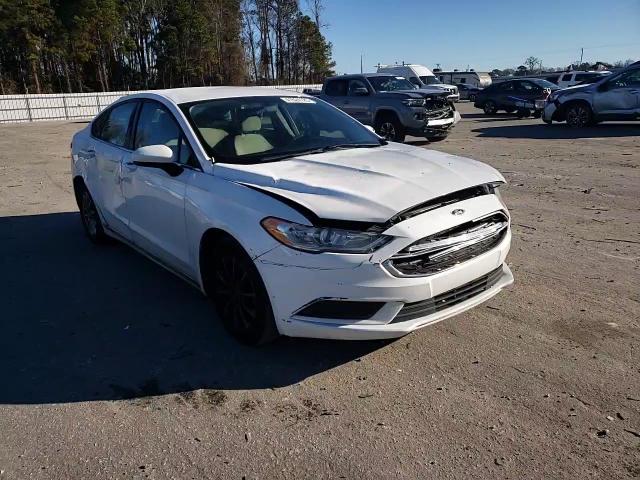 2018 Ford Fusion - Image 11
