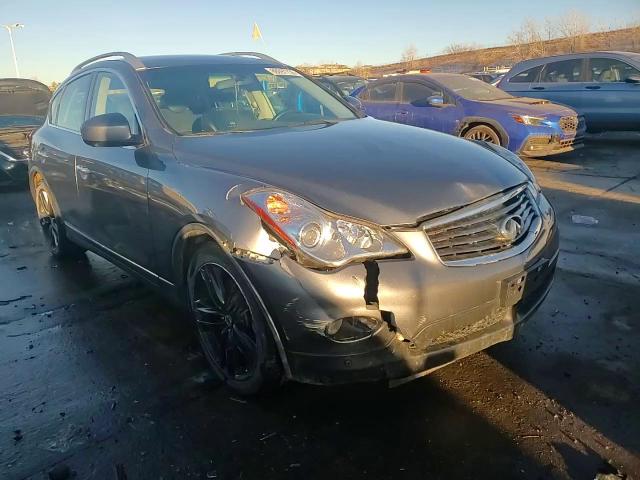 2014 Infiniti QX50 - Image 14