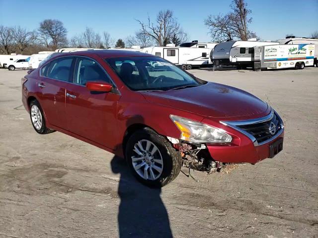 2015 Nissan Altima - Image 13