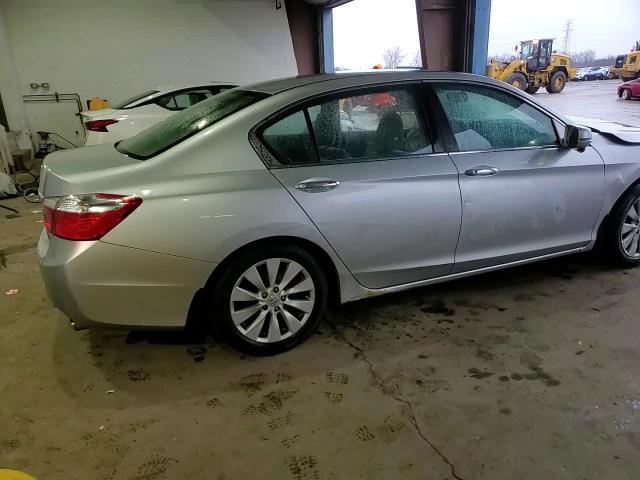 2013 Honda Accord - Image 13