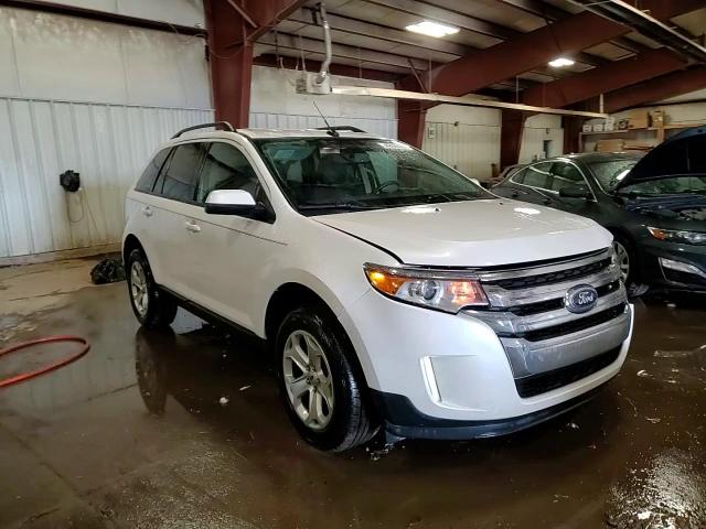 2014 Ford Edge - Image 14
