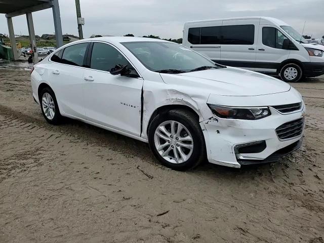 2018 Chevrolet Malibu - Image 13