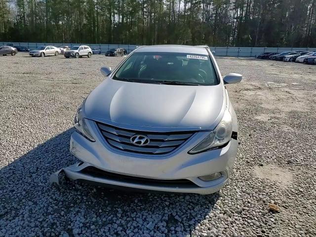 2011 Hyundai Sonata - Image 11