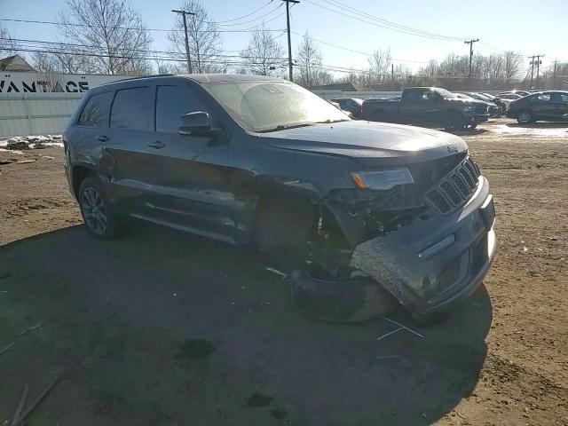 2018 Jeep Grand Cherokee - Image 12