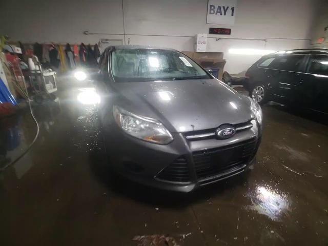 2013 Ford Focus - Image 13