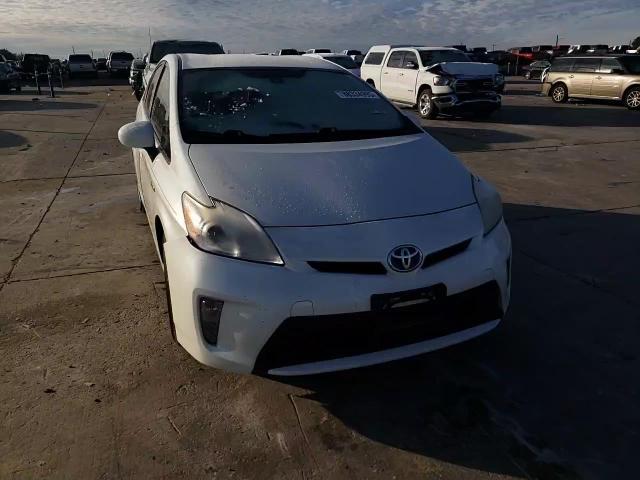 2012 Toyota Prius - Image 11