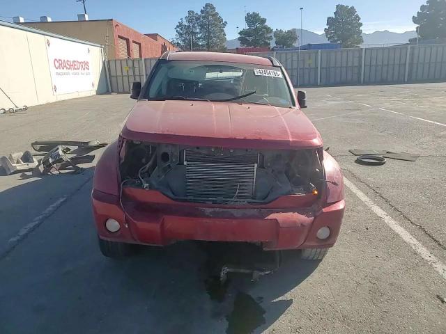 2010 Dodge Nitro - Image 12