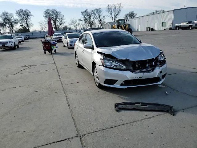 2017 Nissan Sentra - Image 10