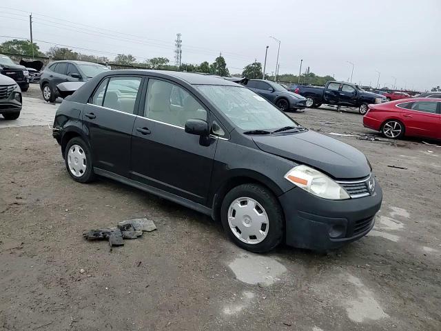 2009 Nissan Versa - Image 10