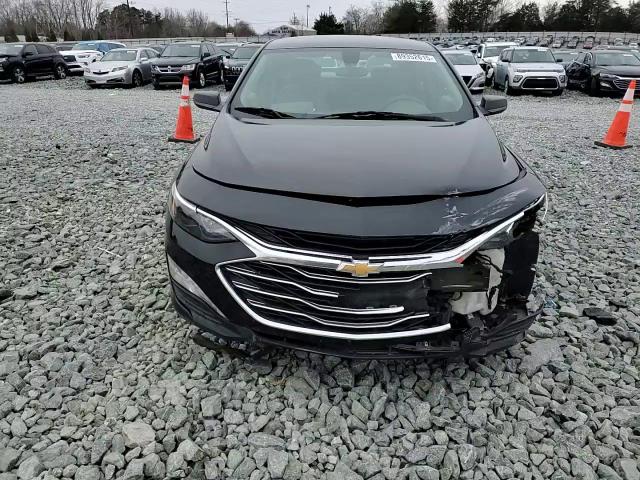 2019 Chevrolet Malibu - Image 10