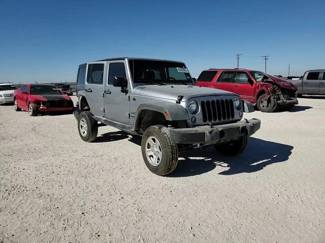 2015 Jeep Wrangler - Image 12