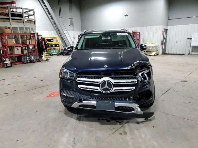 2020 Mercedes-Benz GLE - Image 12