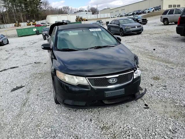 2010 Kia Forte - Image 10