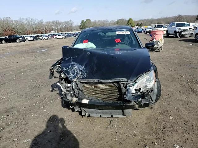 2014 Chrysler 200 - Image 11